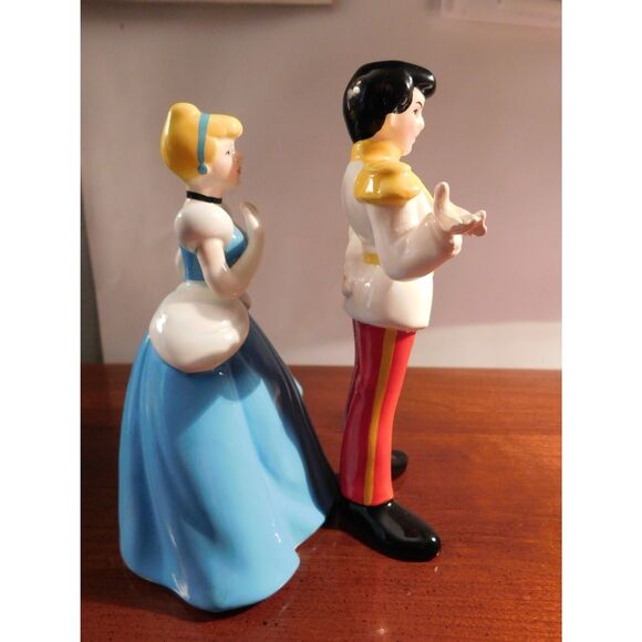 Disneyland Cinderella and Prince Pottery Figurines Those Days Tokyo Japan - Picture 2 of 9